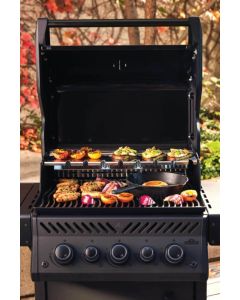 Napoleon Phantom Rogue SE 425 BBQ - 5 Burner with infrared Side and Rear Burners - Gas